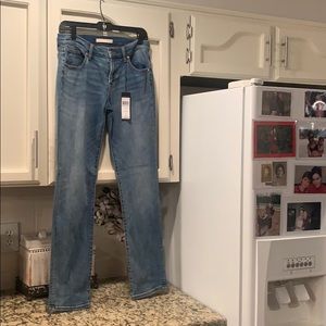 NEW BCBG Maxazria Jeans (size 26)